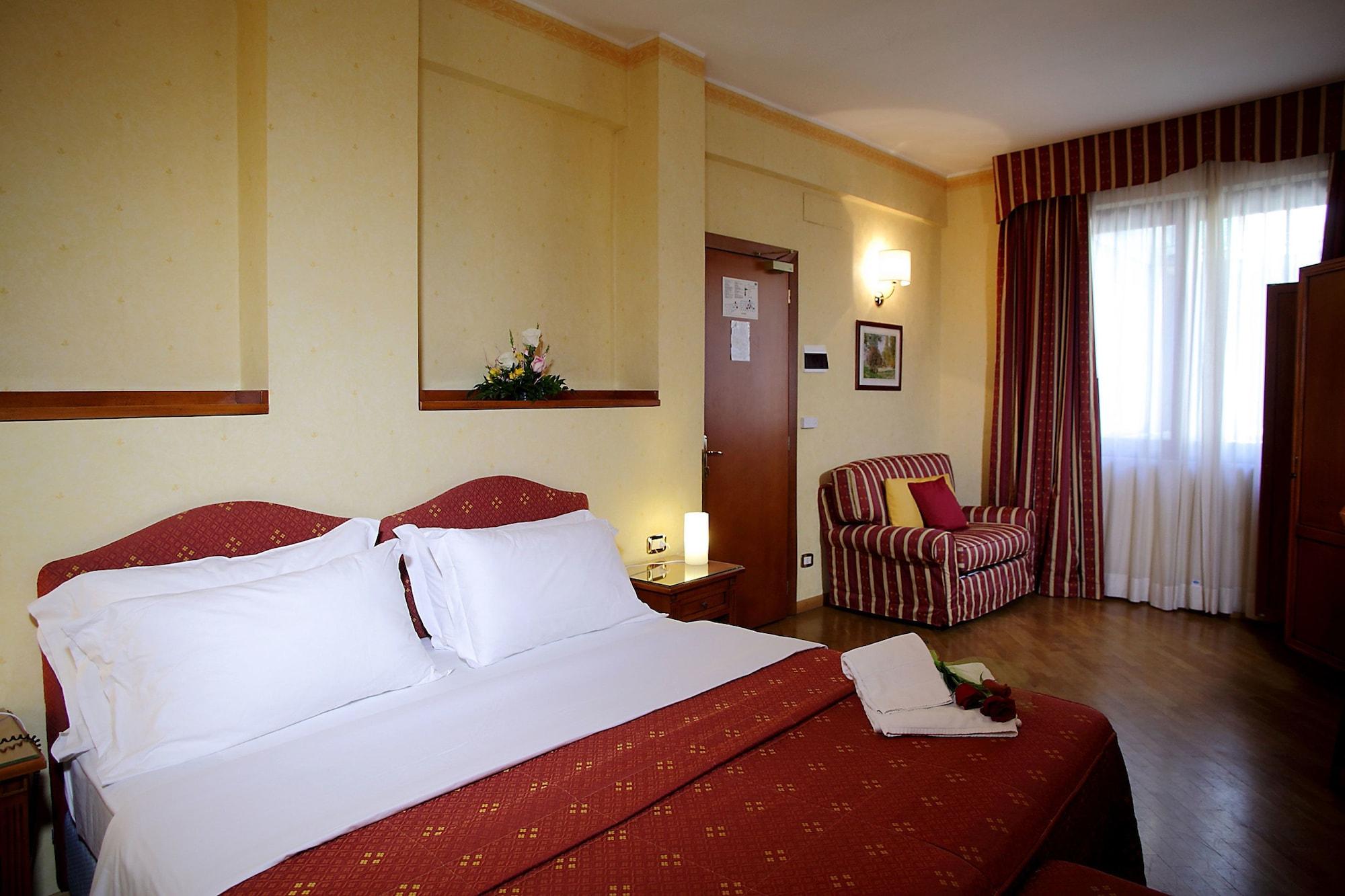 Hotel Cavour Rapallo Exterior foto