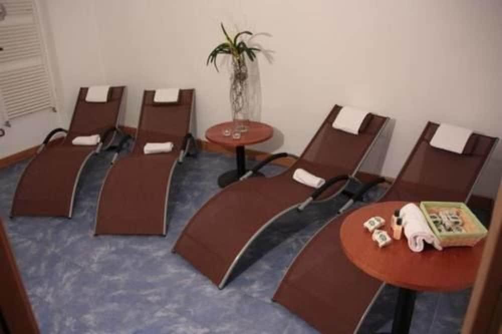 Hotel Cavour Rapallo Exterior foto