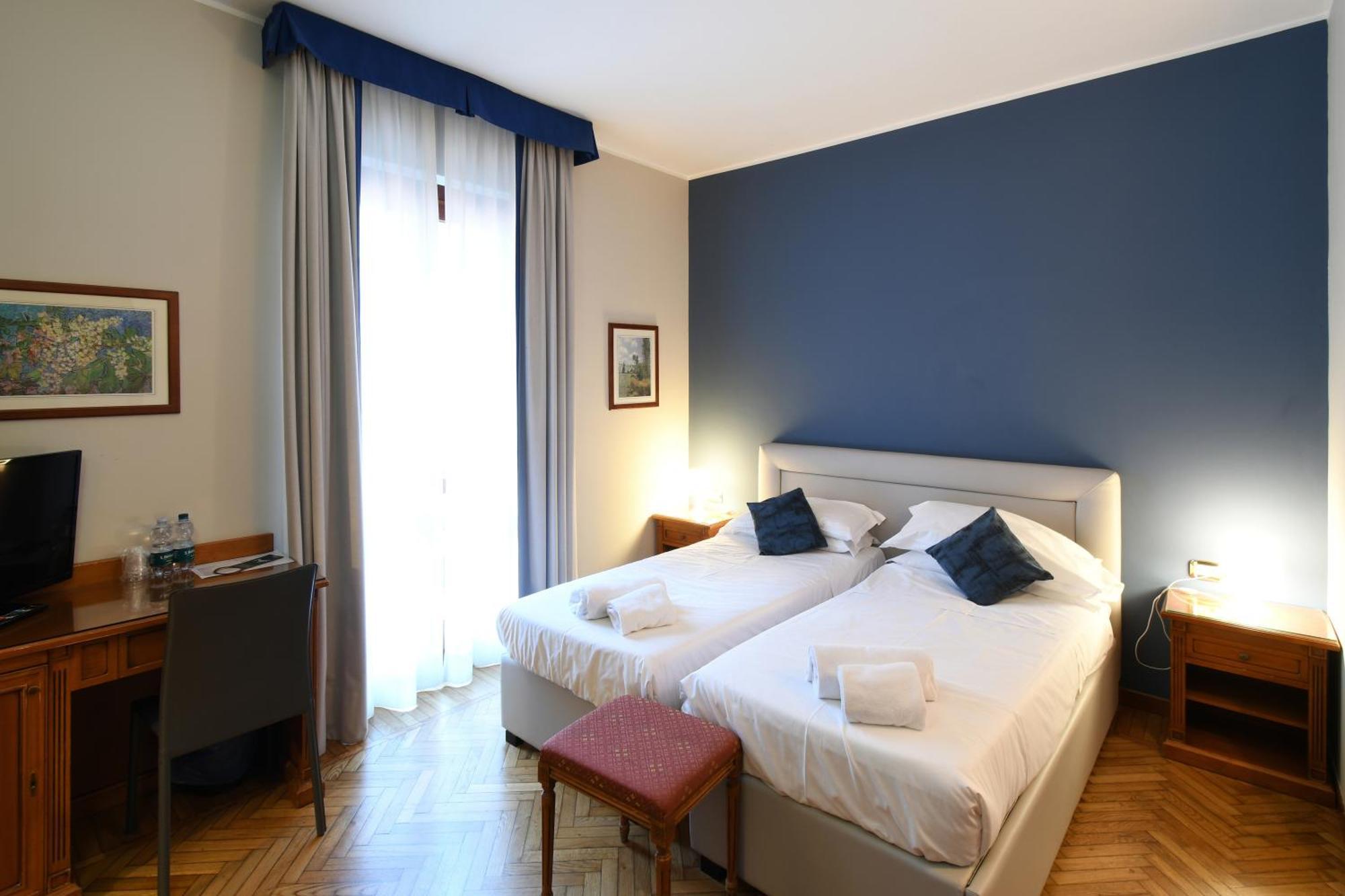 Hotel Cavour Rapallo Exterior foto