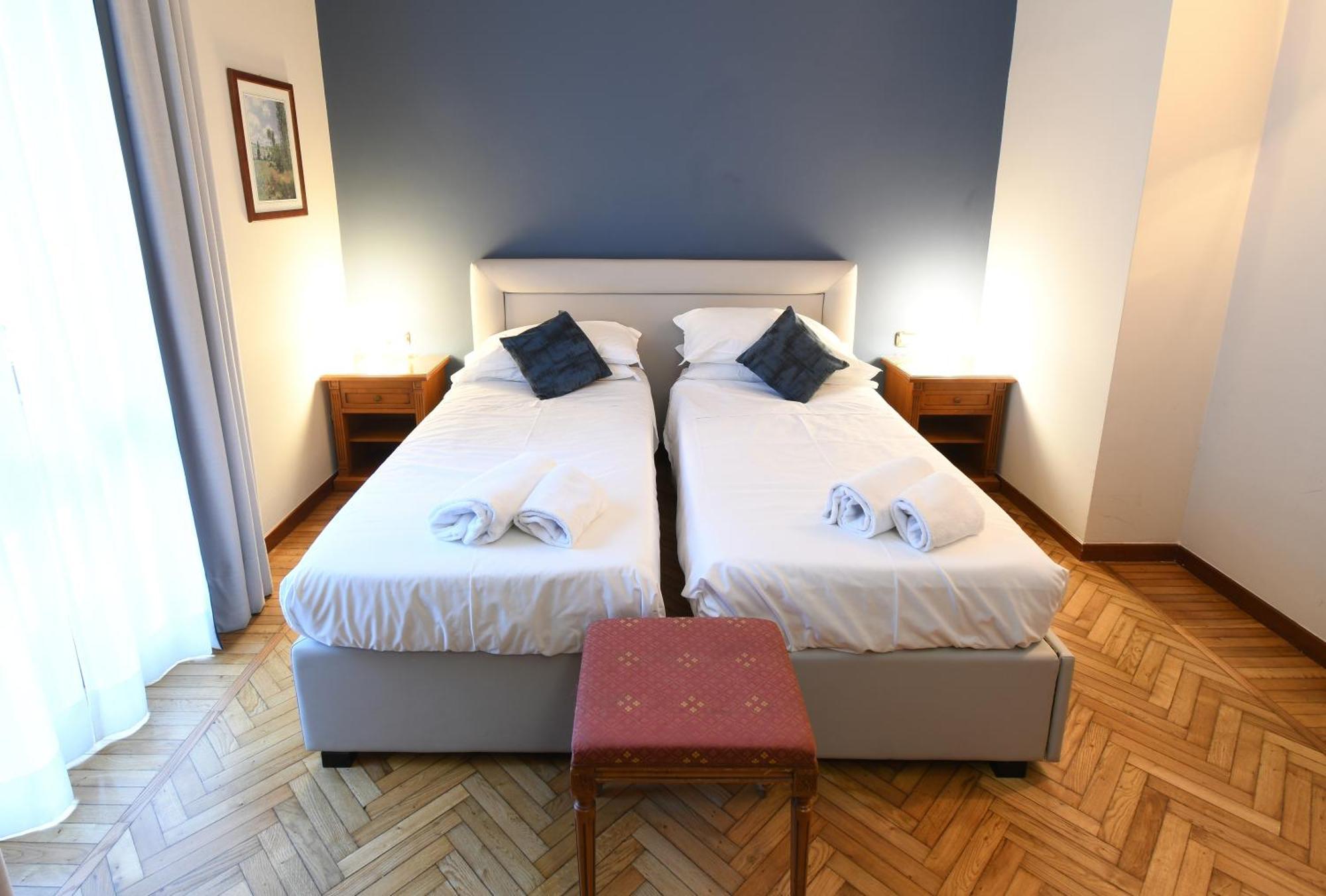 Hotel Cavour Rapallo Exterior foto