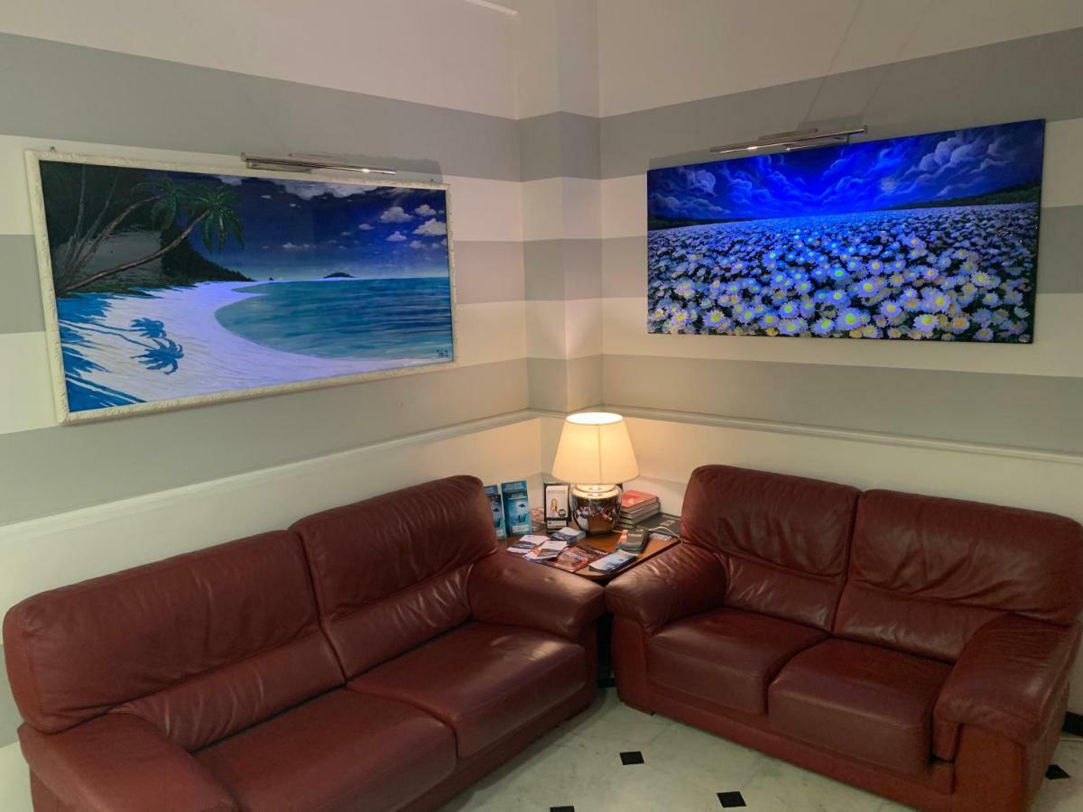 Hotel Cavour Rapallo Exterior foto